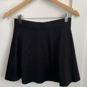 Children’s Place black skirt sz 14